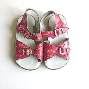 Jumping Jacks Pink Print Leather Sandals 7-7.5 W